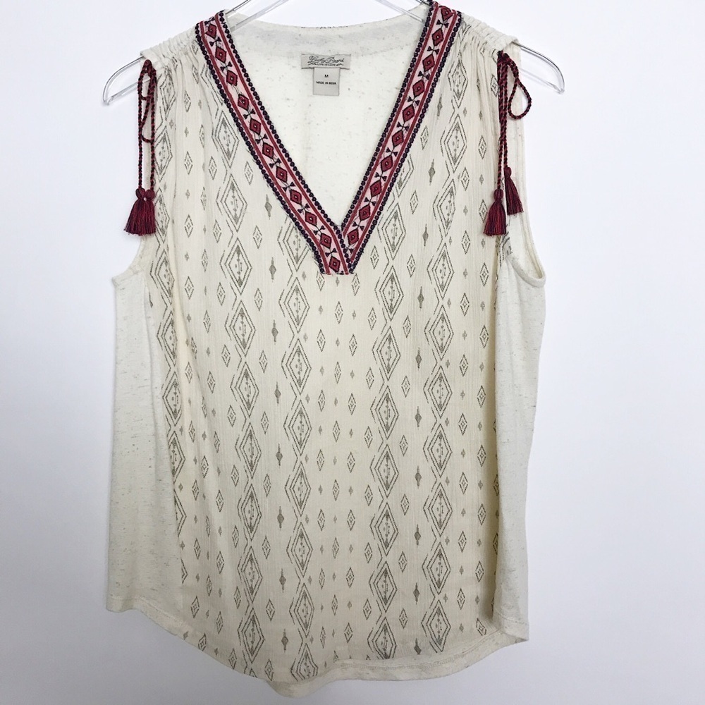 Lucky Brand top with gathered shoulders w/tassels